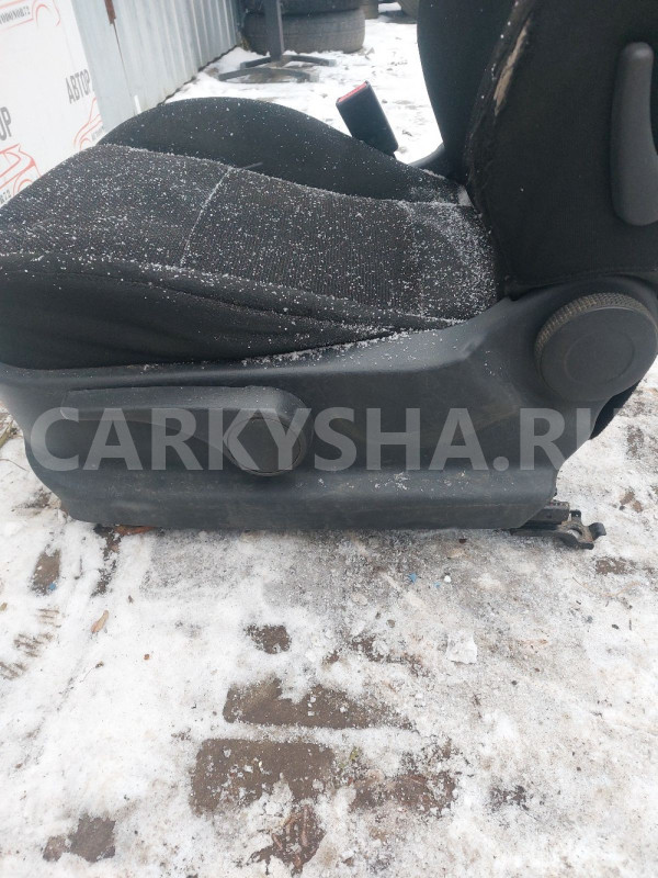 Сиденье переднее левое Hyundai i30 FD Hyundai i30 