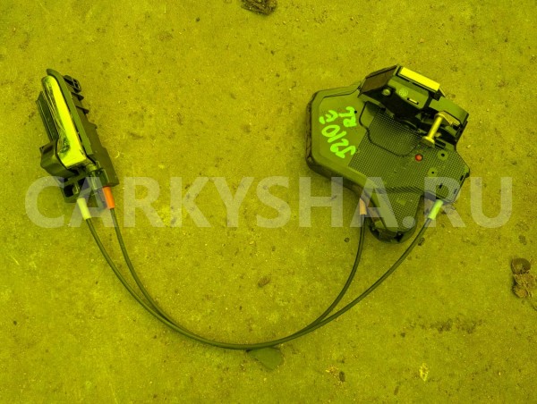 Замок двери Toyota Rush 