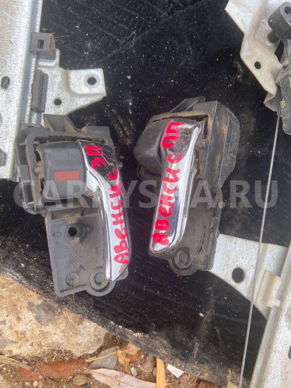 Ручка двери внутренняя Toyota Avensis T220 рестайлинг (2000—2003) Toyota Avensis оригинальный номер 6920605020B0