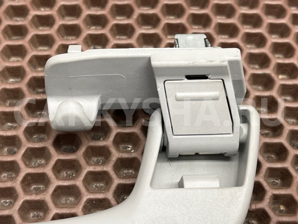 Ручка потолка BMW X3 оригинальный номер 51 16 7 499 077, 51 16 7 499 077, 51167499077, 7499077, 51 16 7 285 841, 51167285841, 7285841, 51 16 9 211 795, 51169211795, 9211795