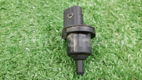 Клапан вентиляции топливного бака Volkswagen Polo Volkswagen Polo 