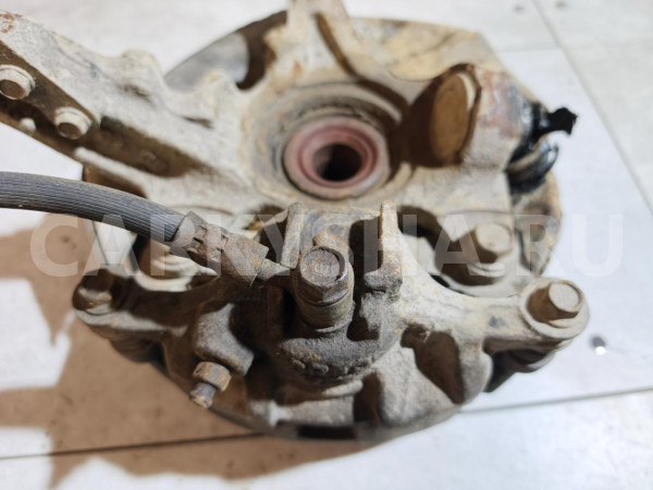 Кулак поворотный передний правый Honda Integra оригинальный номер 51210S04000