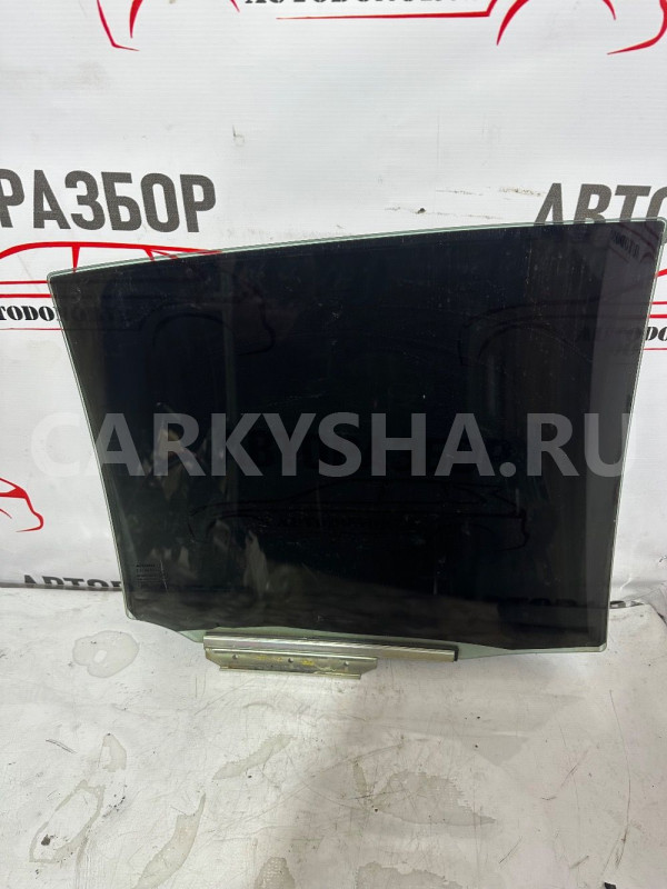 Стекло двери задней левой toyota Yaris 2005-2011 Toyota Yaris оригинальный номер 681400D070