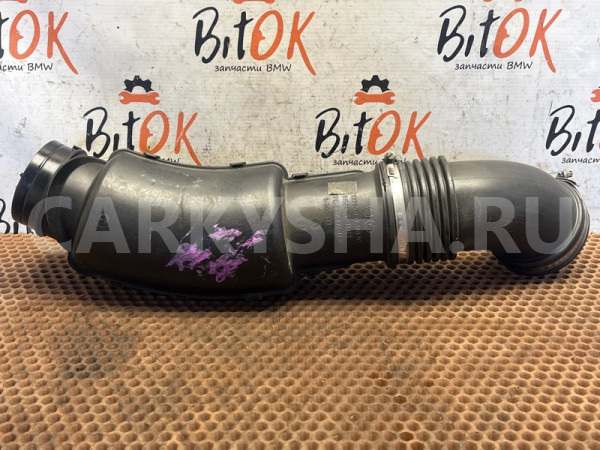 Патрубок воздушного фильтра BMW X1 оригинальный номер 13 71 7 632 501, 13 71 7 632 501, 13717632501, 7632501, 13 71 7 588 281, 13717588281, 7588281