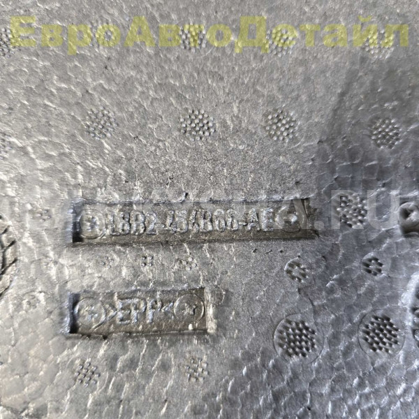 Отсек для инструмента Land Rover Defender 2 (L663) Land Rover Defender оригинальный номер LR135687