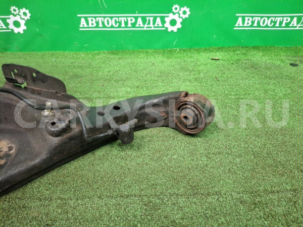 Рычаг Nissan Qashqai 2007-2013 55502JD00A J10, задний левый Nissan Qashqai 