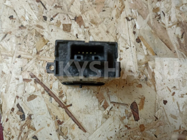 Кнопка обогрева сидений Honda civic 8 4D Honda Civic 