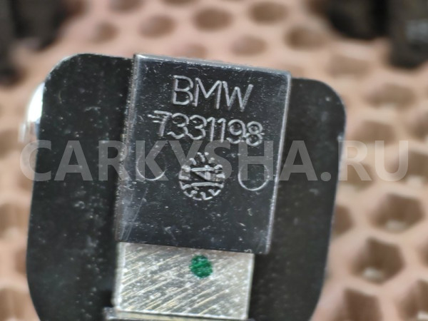 Кронштейн крепления груза BMW X3 оригинальный номер 51 47 7 146 024, 51 47 7 146 024, 51477146024, 7146024, 51 47 7 331 198, 51477331198, 7331198, 51 47 3 400 537, 51473400537, 3400537