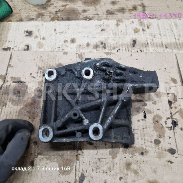 Кронштейн кондиционера Honda Integra, ZC Honda Integra 