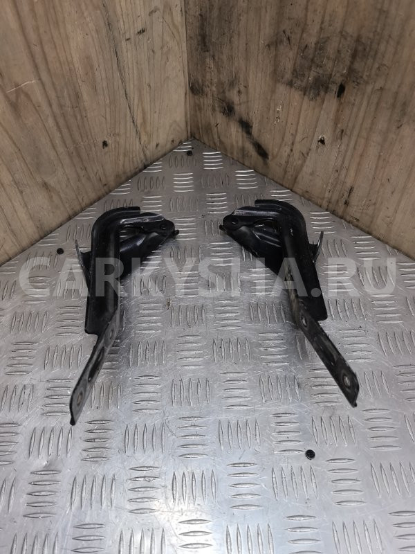 Петля капота Honda Stepwgn 