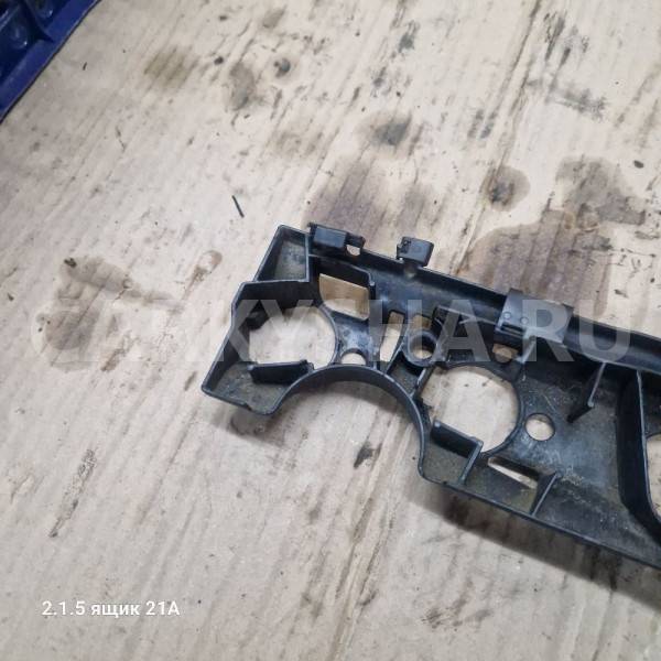 Кронштейн проводки катушек volkswagen tiguan caxa Volkswagen Tiguan 