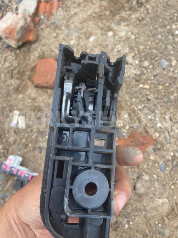 Ручка двери внутренняя Mazda 3 BL рестайлинг (2011—2013) Mazda 2 оригинальный номер BBM47233002