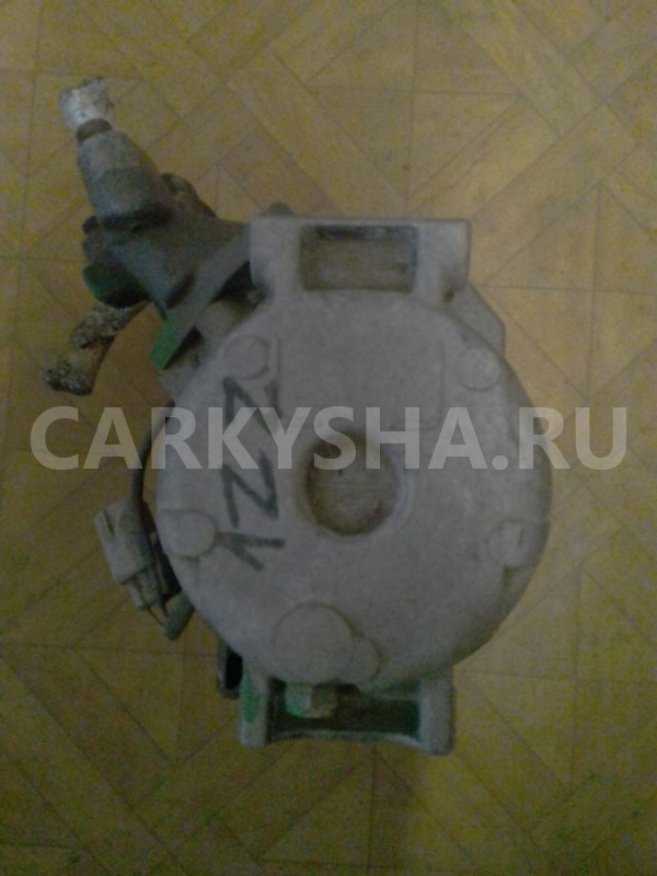 Компрессор кондиционера Toyota Ist 