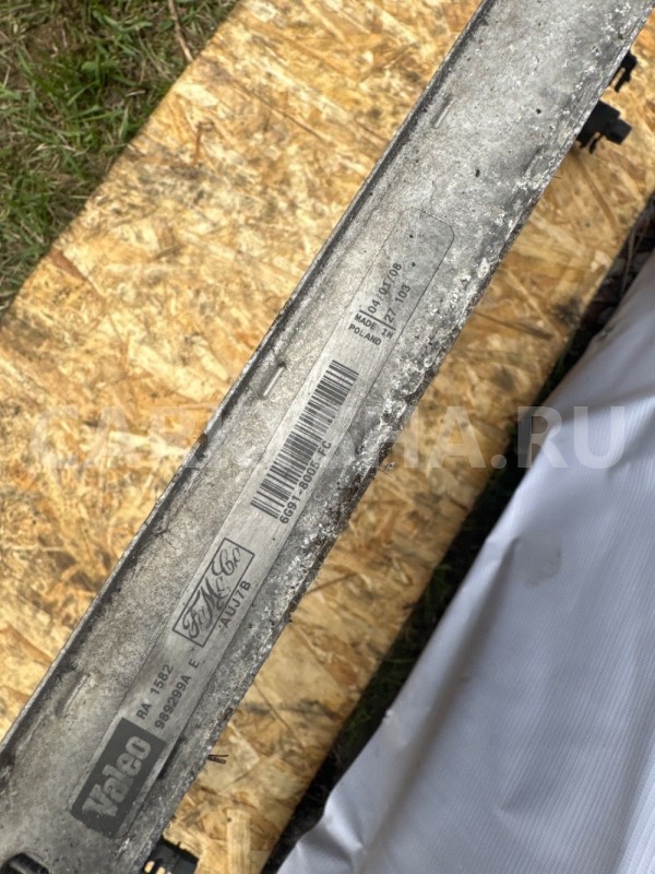 Радиатор основной Land Rover Freelander  II Land Rover Freelander оригинальный номер 6g918c342dd