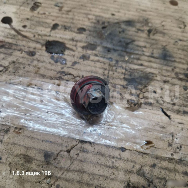 Болт шкива коленвала Toyota Avensis, 1zz fe Toyota Avensis 