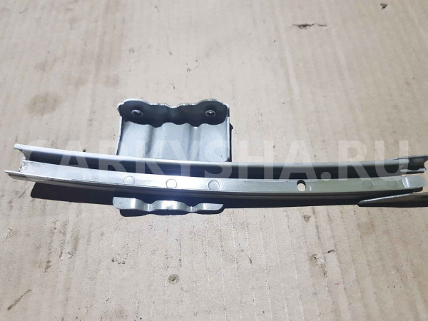 Направляющая стекла двери Toyota Camry XV50 рестайлинг 2 (2017—2018) Toyota Camry оригинальный номер 6740133120