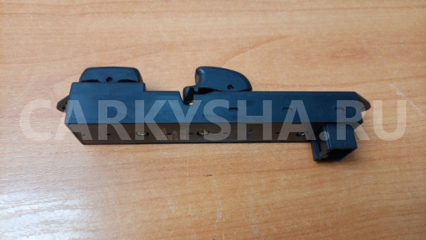 Кнопка стеклоподъемника передняя правая Mitsubishi Mitsubishi i оригинальный номер MR587230