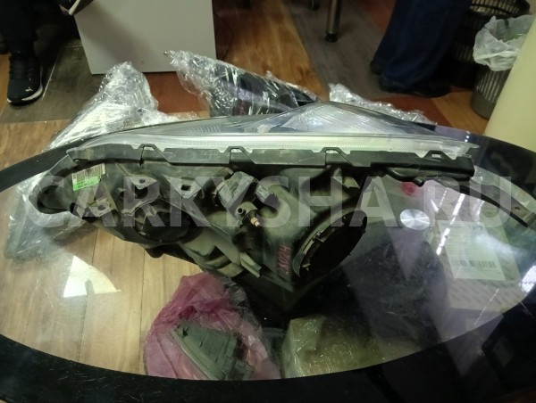 Фара галоген Honda Cr-V 3 2007-2012 33100SWWE0, передняя правая Honda CR-V 