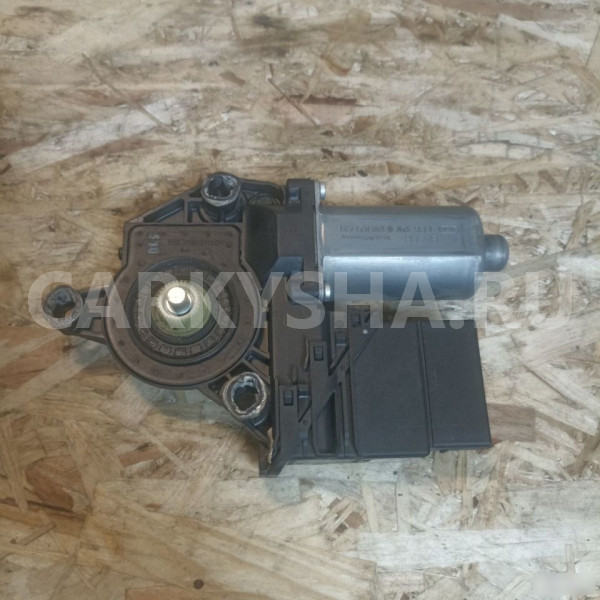 Моторчик стеклоподъемника зад лев Volkswagen golf+ Volkswagen Golf Plus оригинальный номер 1K0959703