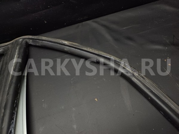 Уплотнители дверей Subaru Impreza 1996 62710FA010 GF EJ20E, левые Subaru Impreza 