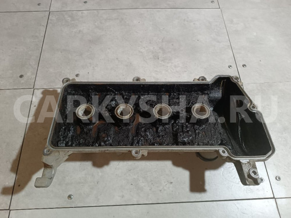 Крышка головки блока (клапанная) Toyota Yaris оригинальный номер 1120121050