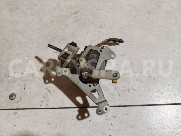 Моторчик заслонки отопителя Toyota Corona оригинальный номер 0637004133