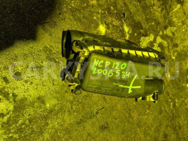 Корпус воздушного фильтра Toyota Ractis оригинальный номер 1770047150