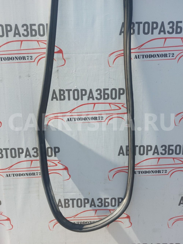 Уплотнитель багажника Toyota Avensis 250 Toyota Avensis оригинальный номер 6446105031