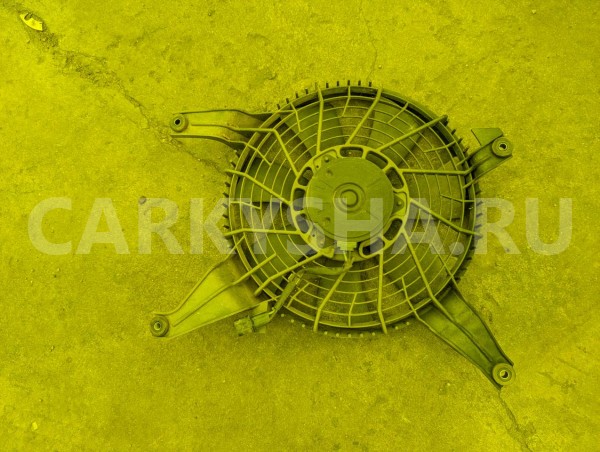 Диффузор радиатора Mitsubishi Pajero 