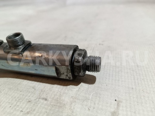 Рейка топливная (рампа) Jaguar XF 