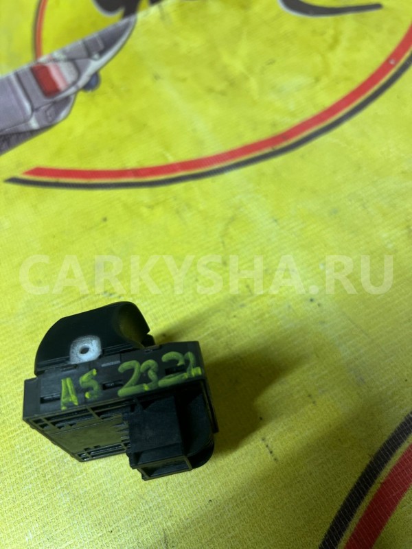 Кнопки стеклоподъемника audi A5 8T CDNC Audi A5 
