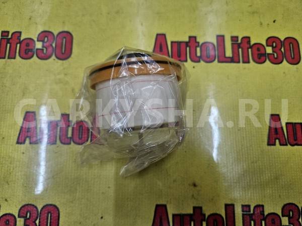 Фильтр топливный Toyota Fortuner оригинальный номер 233900L041