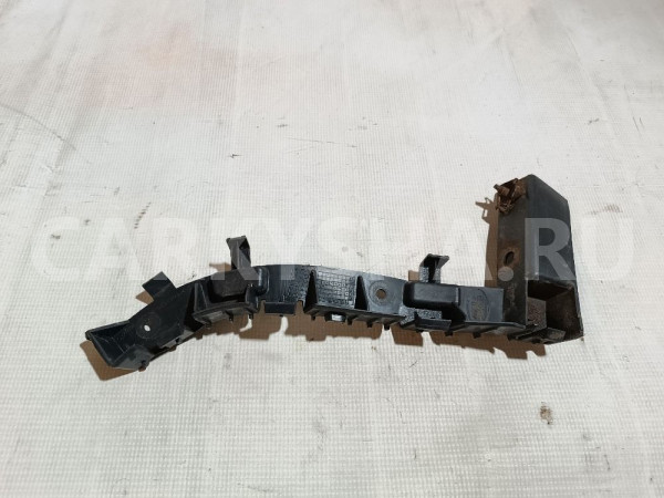 Кронштейн заднего бампера левый Land Rover Freelander оригинальный номер LR002168