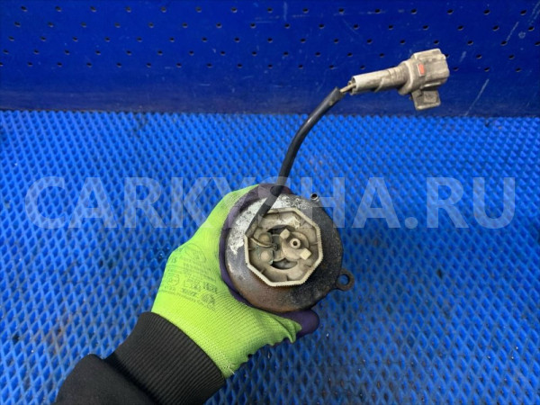 Насос ручной подкачки топлива Hiace XH10 2.5 2KD Toyota HiAce оригинальный номер 2338030130