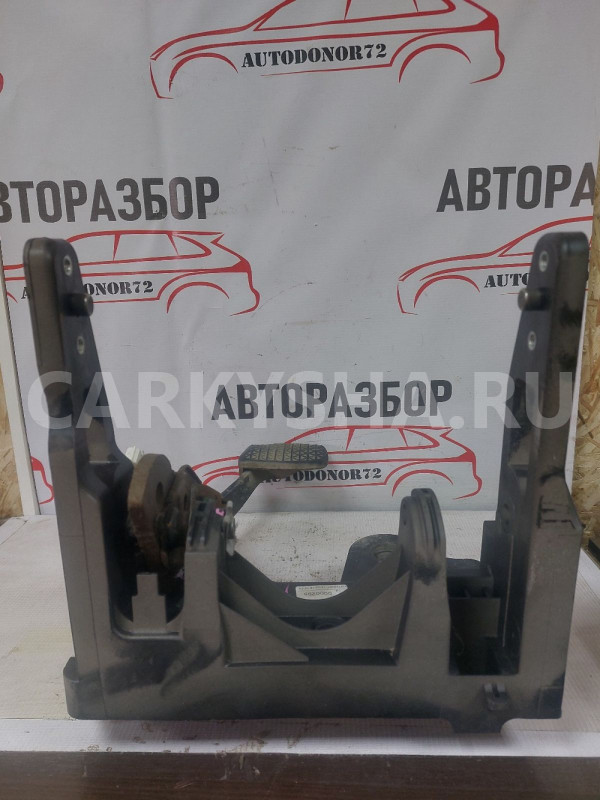 Педаль тормоза Opel Astra J Opel Astra оригинальный номер 13400080