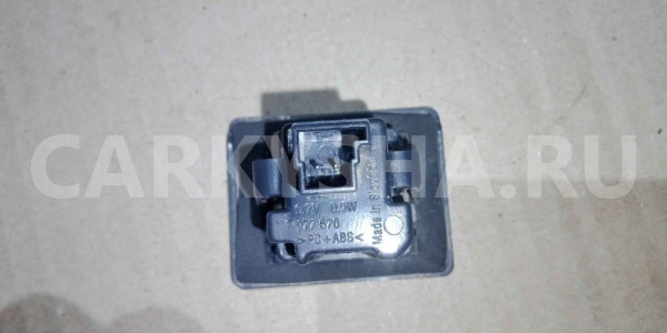 Фонарь подсветки номера Mercedes-Benz M-класс W166 (2011—2015) Mercedes-Benz M-klasse оригинальный номер a1729061100