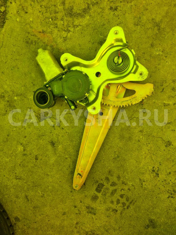 Стеклоподъемник Toyota Windom 