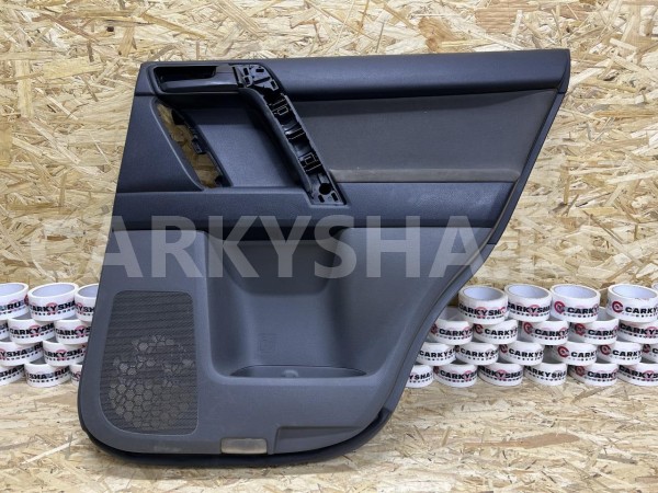 Обшивка двери задняя правая Toyota Land Cruiser Prado 150 Series Внедорожник 5 дв. оригинальный номер 67630-60D20-C4