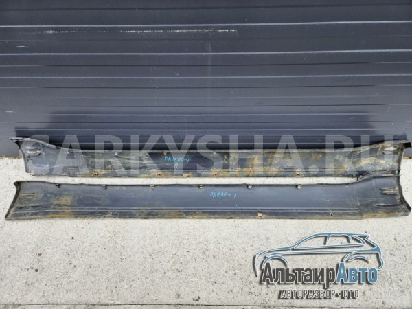 Накладка порога правая левая Pajero 4 Mitsubishi i оригинальный номер 7405A094