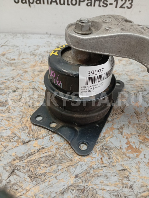Опора двигателя правая Audi A1 2011 Audi A1 