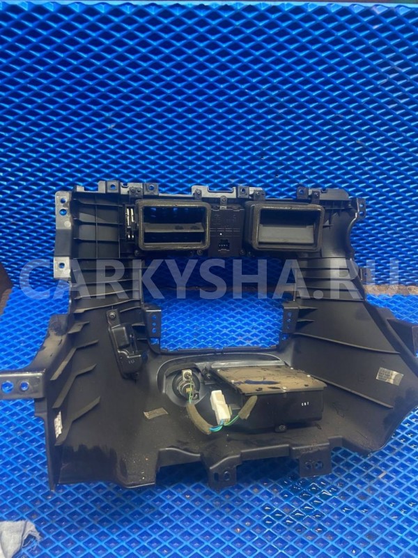 Консоль центральная Hyundai Sonata V рестайлинг (2007—2010) Hyundai Sonata оригинальный номер 847603k100