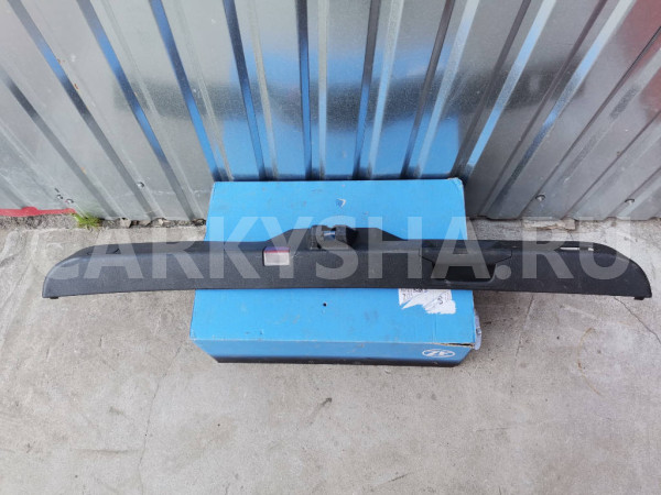 Накладка багажника A1667400772 Mercedes-Benz GL-Class X166 Mercedes-Benz G-klasse оригинальный номер A1667400772