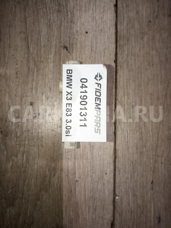 Название детали Усилитель антенны Модель BMW X3 E83 рест BMW X3 оригинальный номер 65246990090