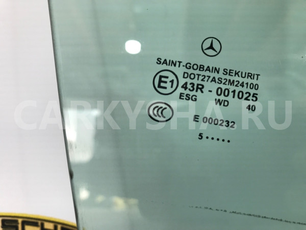 Стекло двери переднее правое Mercedes-Benz SLK-280 Mercedes-Benz SLK-klasse 