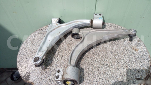 Рычаг левый правый Опель Астра Джей Astra J Opel Astra оригинальный номер 13371819