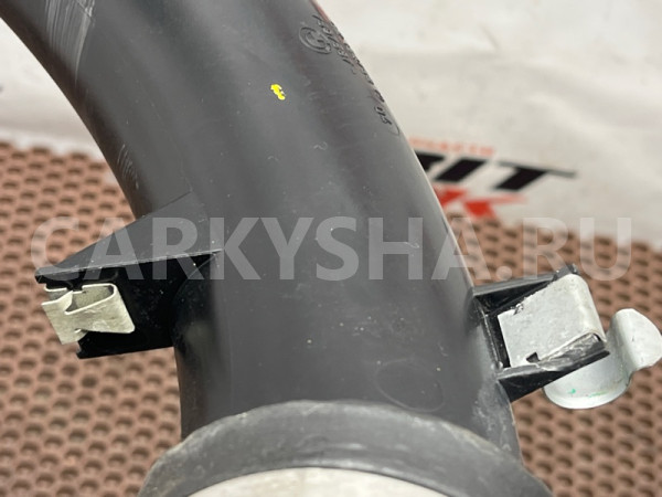Патрубок интеркулера BMW X1 оригинальный номер 13 71 7 597 587, 13 71 7 597 587, 13717597587, 7597587