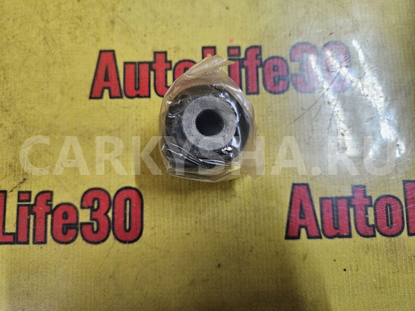 Сайлентблок переднего рычага Mitsubishi Eclipse оригинальный номер MR369795