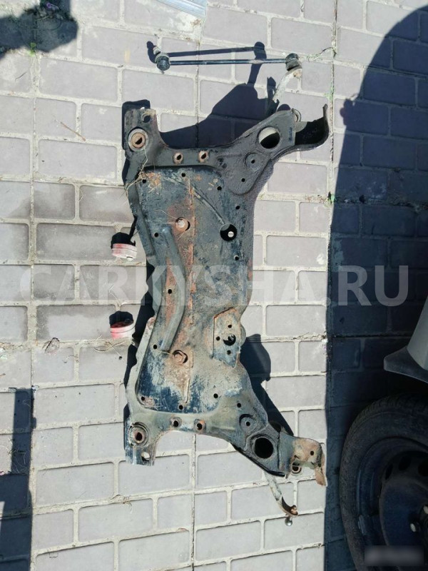 Подрамник передний Mazda 3 BK Mazda 2 