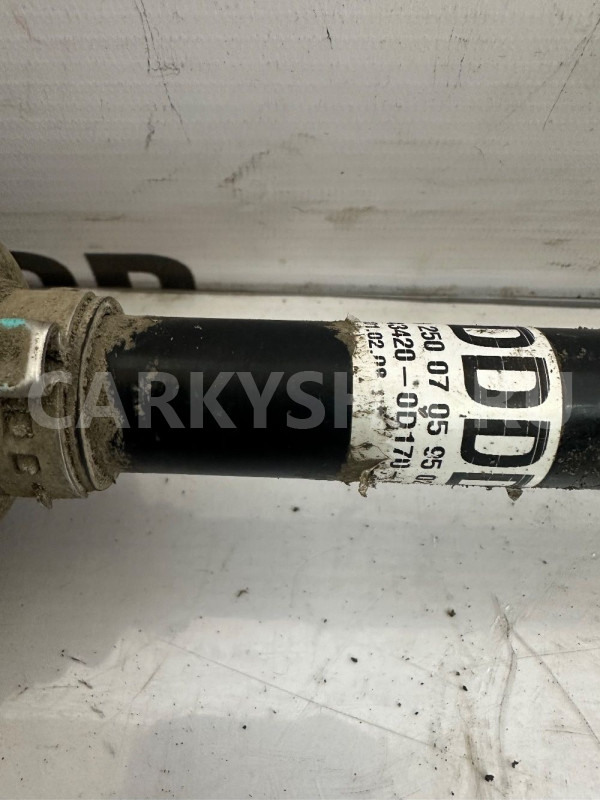 Привод левый Toyota Yaris 2005-2011 Toyota Yaris оригинальный номер 434200d170