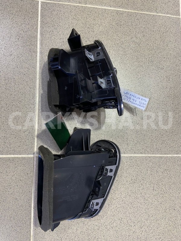 Дефлектор воздушный Infiniti EX35 J50 Infiniti EX оригинальный номер 687511BA0A